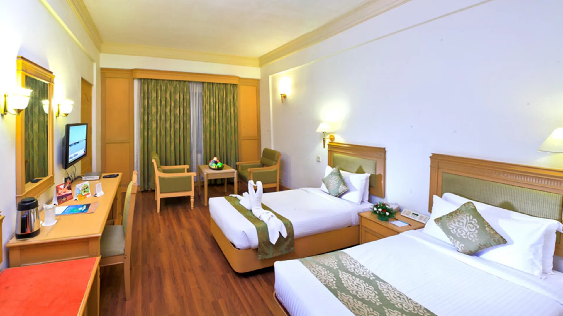 Abad Atrium Hotel Kochi