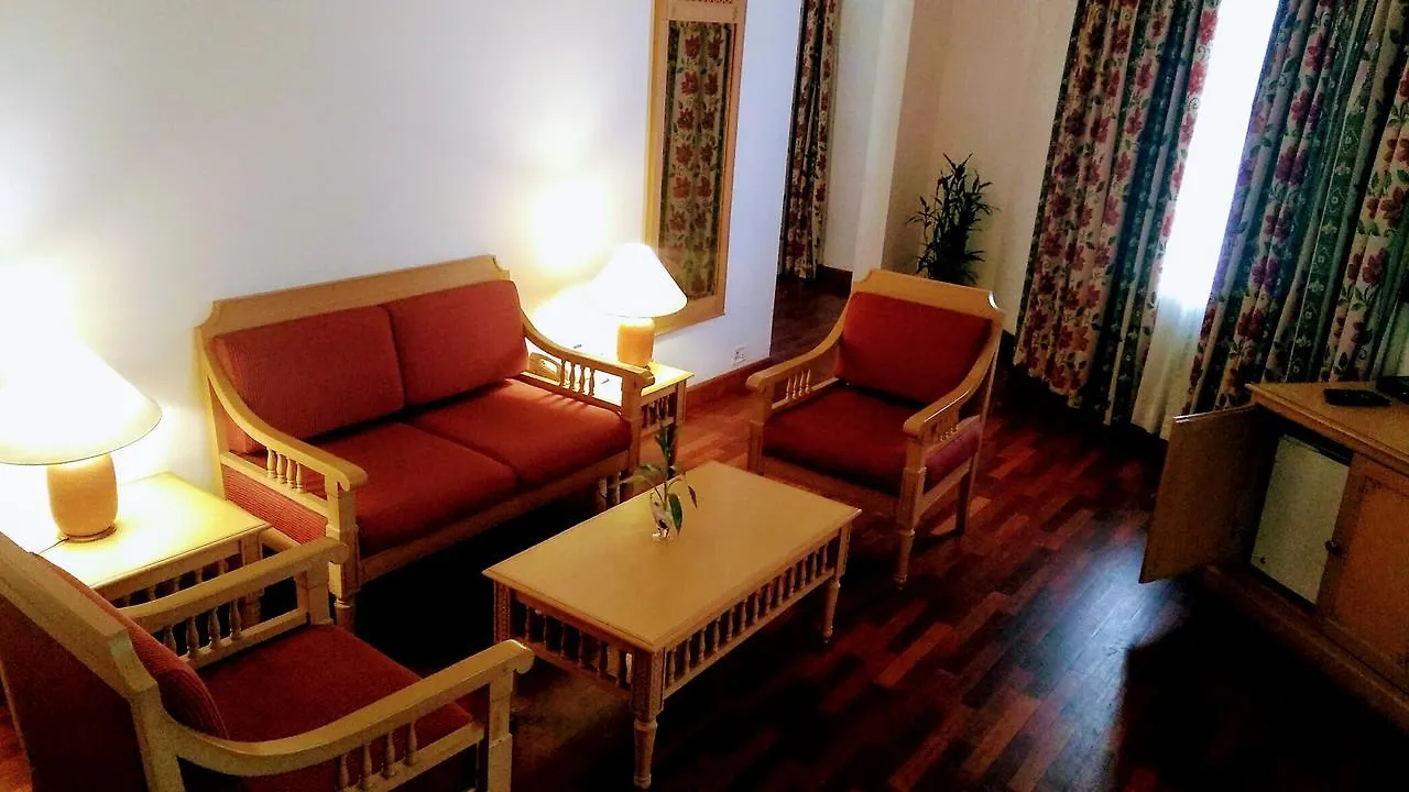 ****  Abad Atrium Hotel Kochi India